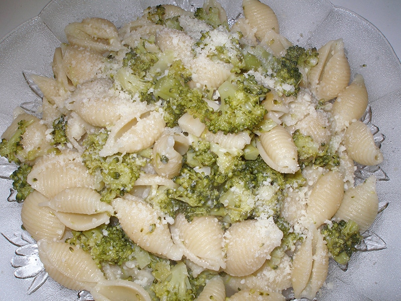 Shells and Broccolli