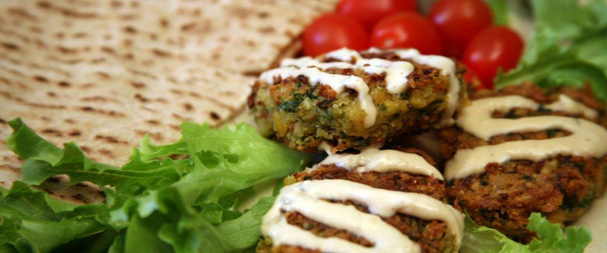 Falafel with Tahini sauce